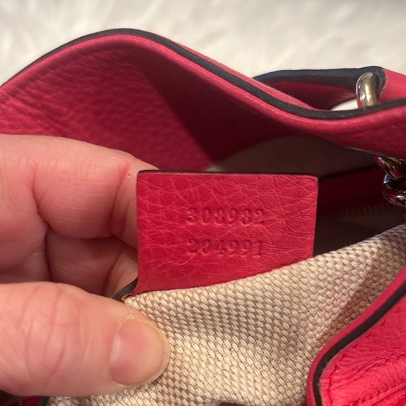 Gucci Pink Leather Soho Shoulder Bag - Picture 10 of 12